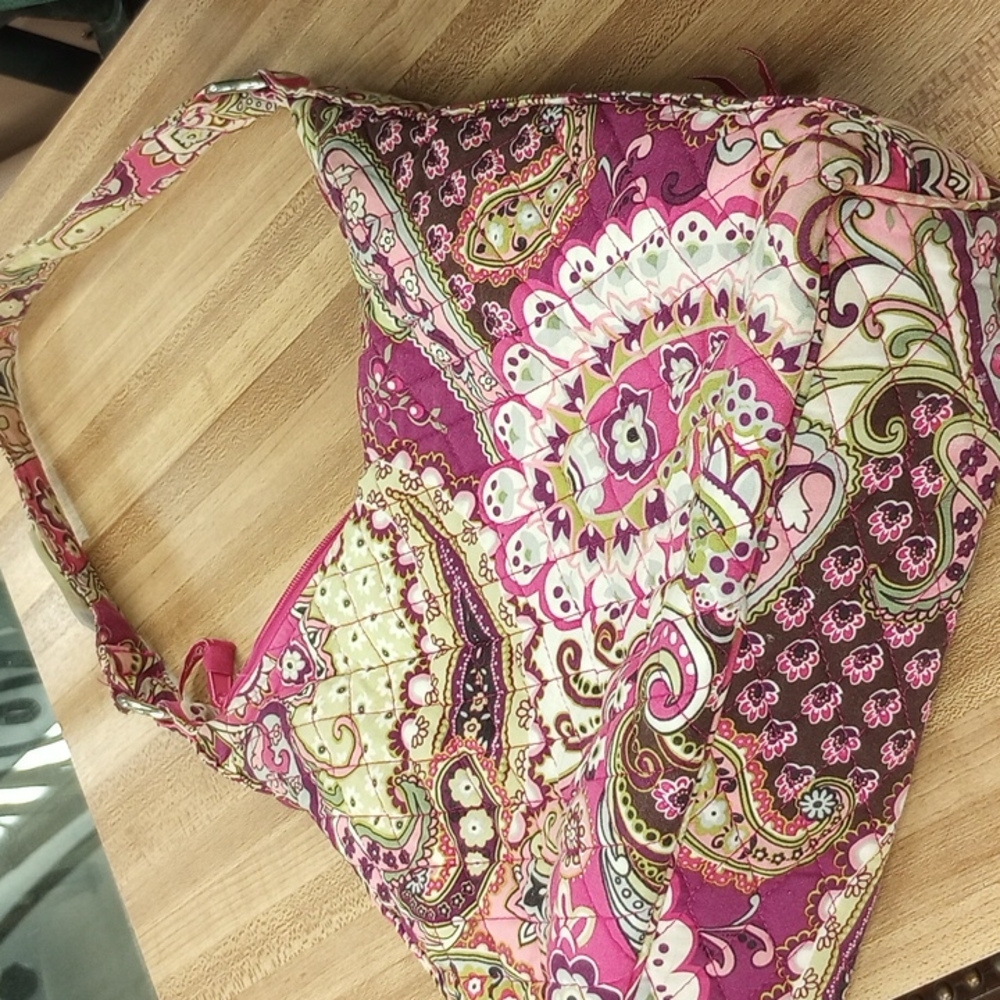 VERA BRADLEY Large Fabric Shoulder/Handbag Zip Top Close EUC - Picture 5 of 11
